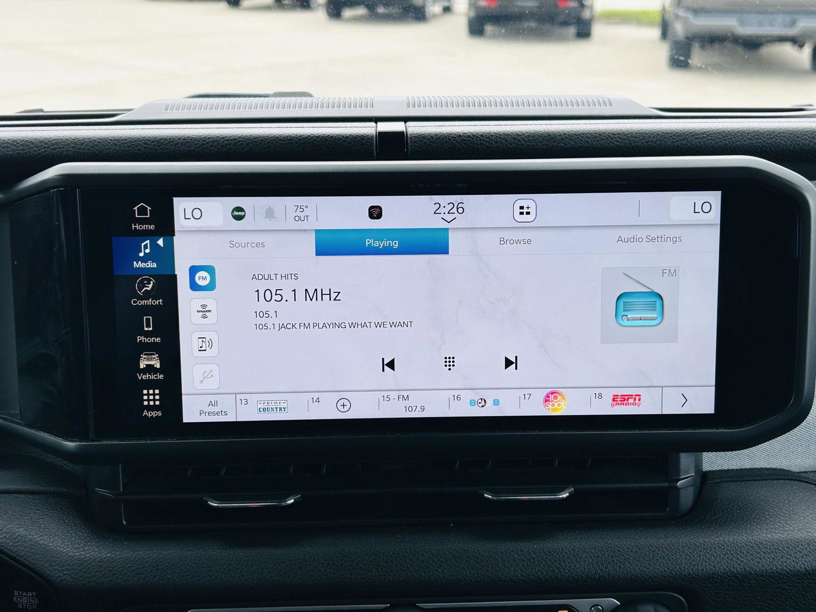 Used 2024 Jeep Wrangler Willys image 17