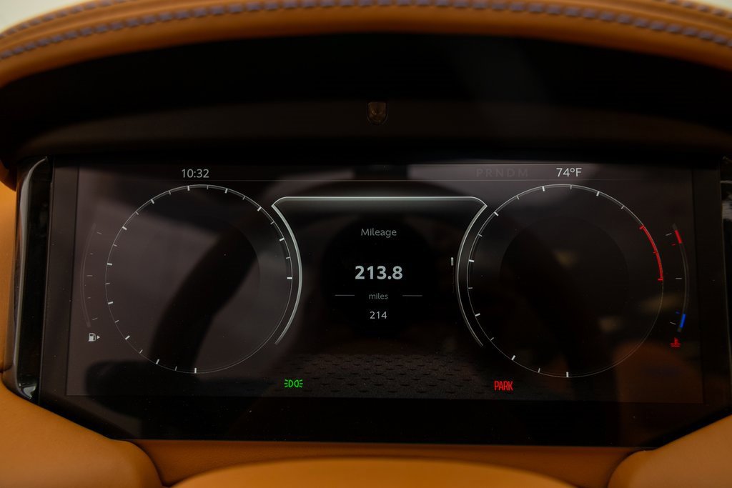 New 2025 Aston Martin DB12 Convertible image 39