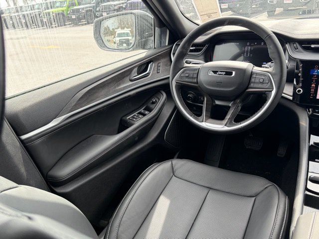 New 2026 Jeep Grand Cherokee Limited AWD/4WD image 37