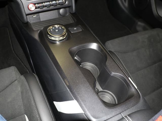 Used 2022 Ford Mustang Shelby GT500 w/ Carbon Fiber Track Pack image 25