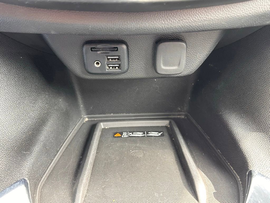 Used 2022 Chevrolet Traverse Premier w/ LPO, Floor Liner Package image 33