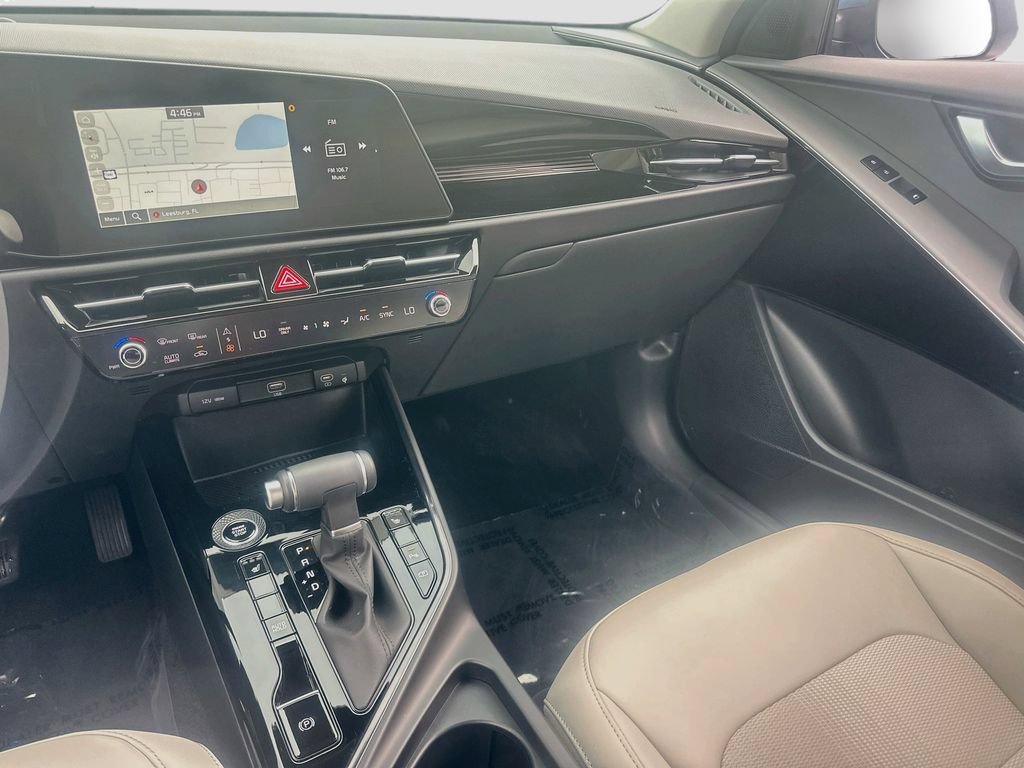 Used 2026 Kia Niro EX FWD image 23
