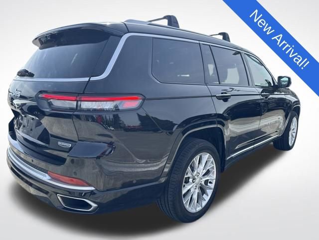 Used 2021 Jeep Grand Cherokee L Summit w/ Advanced Protech Group IV AWD/4WD image 3