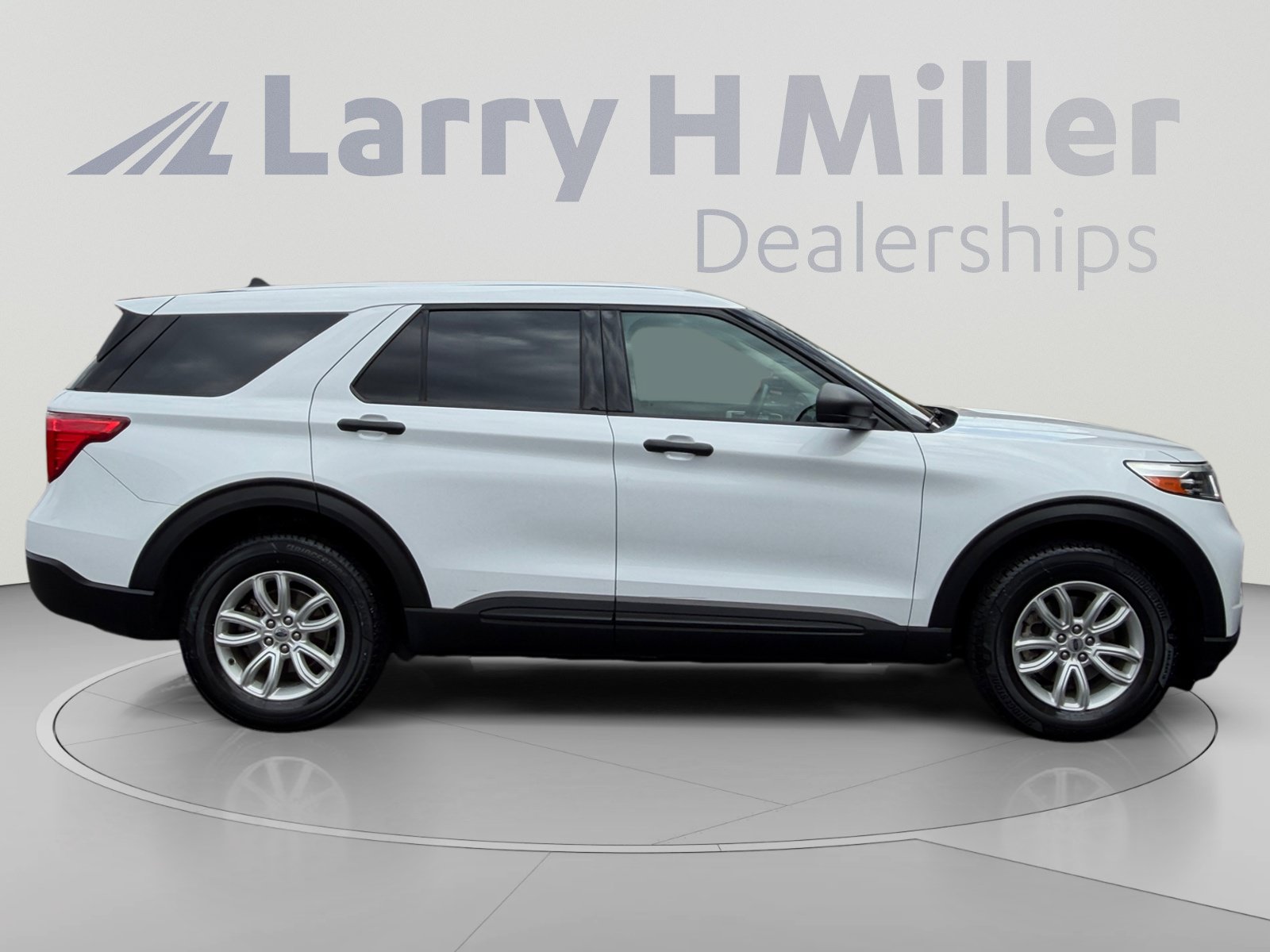 Used 2021 Ford Explorer 4WD image 6