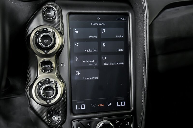Used 2018 McLaren 720S RWD image 35