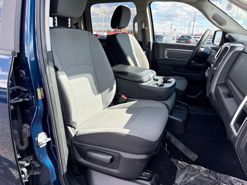 Used 2021 RAM 1500 Classic SLT image 24