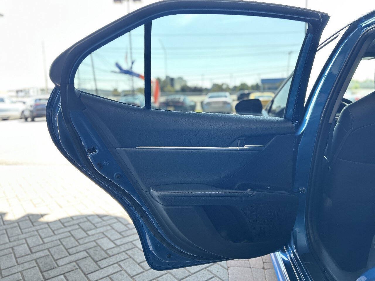 Used 2019 Toyota Camry XSE w/ Navigation Package FWD image 46