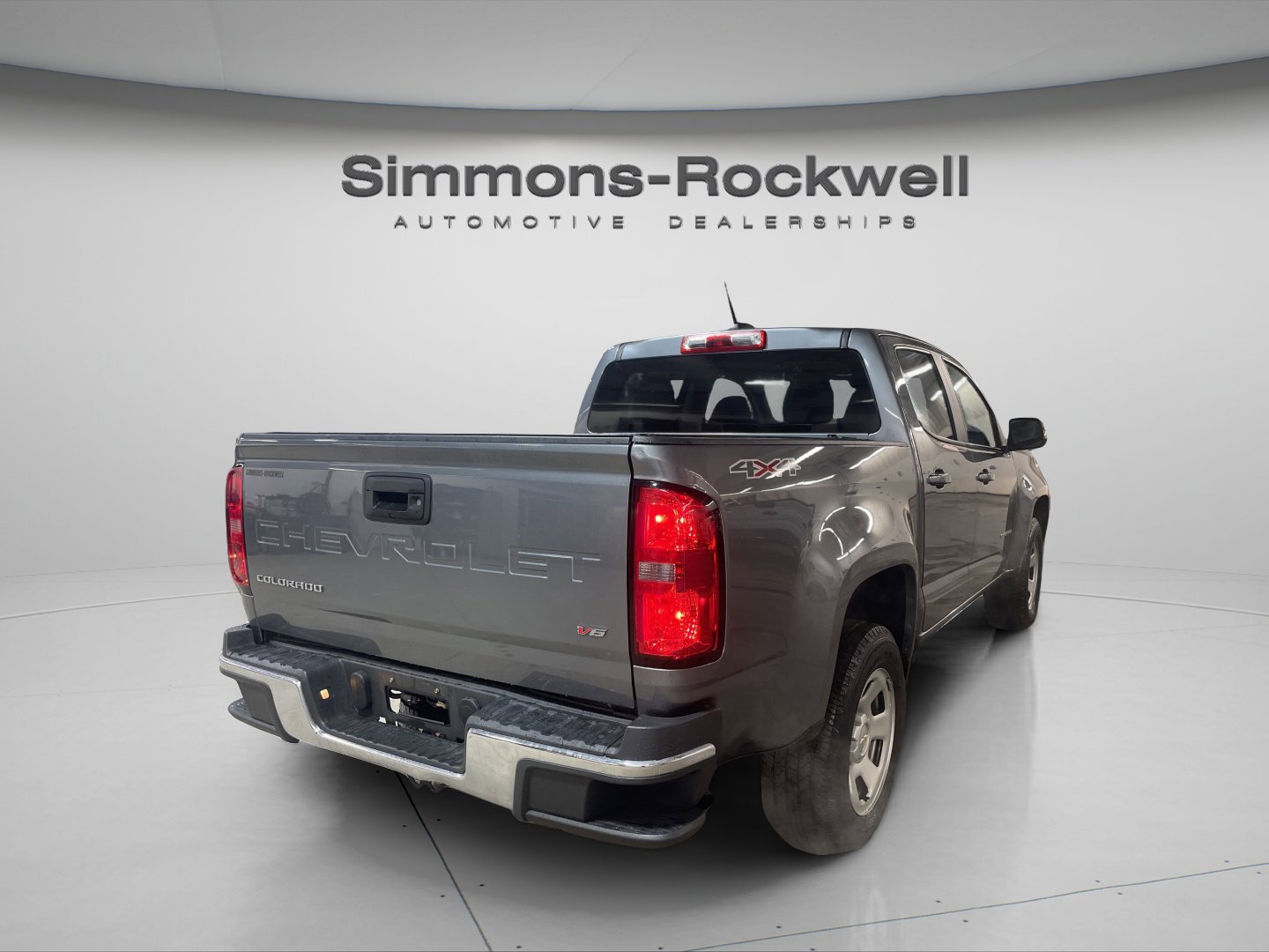 Used 2022 Chevrolet Colorado W/T w/ WT Convenience Package AWD/4WD image 5