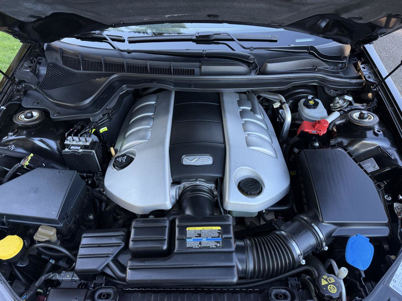Used 2009 Pontiac G8 GT w/ Premium Package RWD image 38