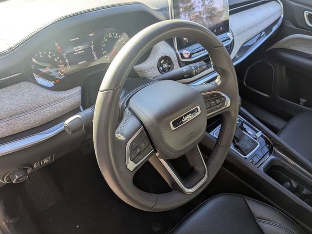 Used 2024 Jeep Compass Latitude image 13