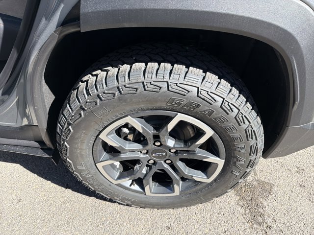 New 2026 Chevrolet Equinox ACTIV w/ Convenience Package III image 12