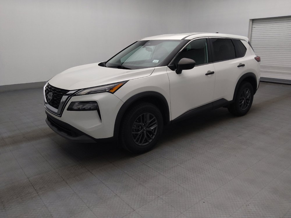 Used 2023 Nissan Rogue S FWD image 2