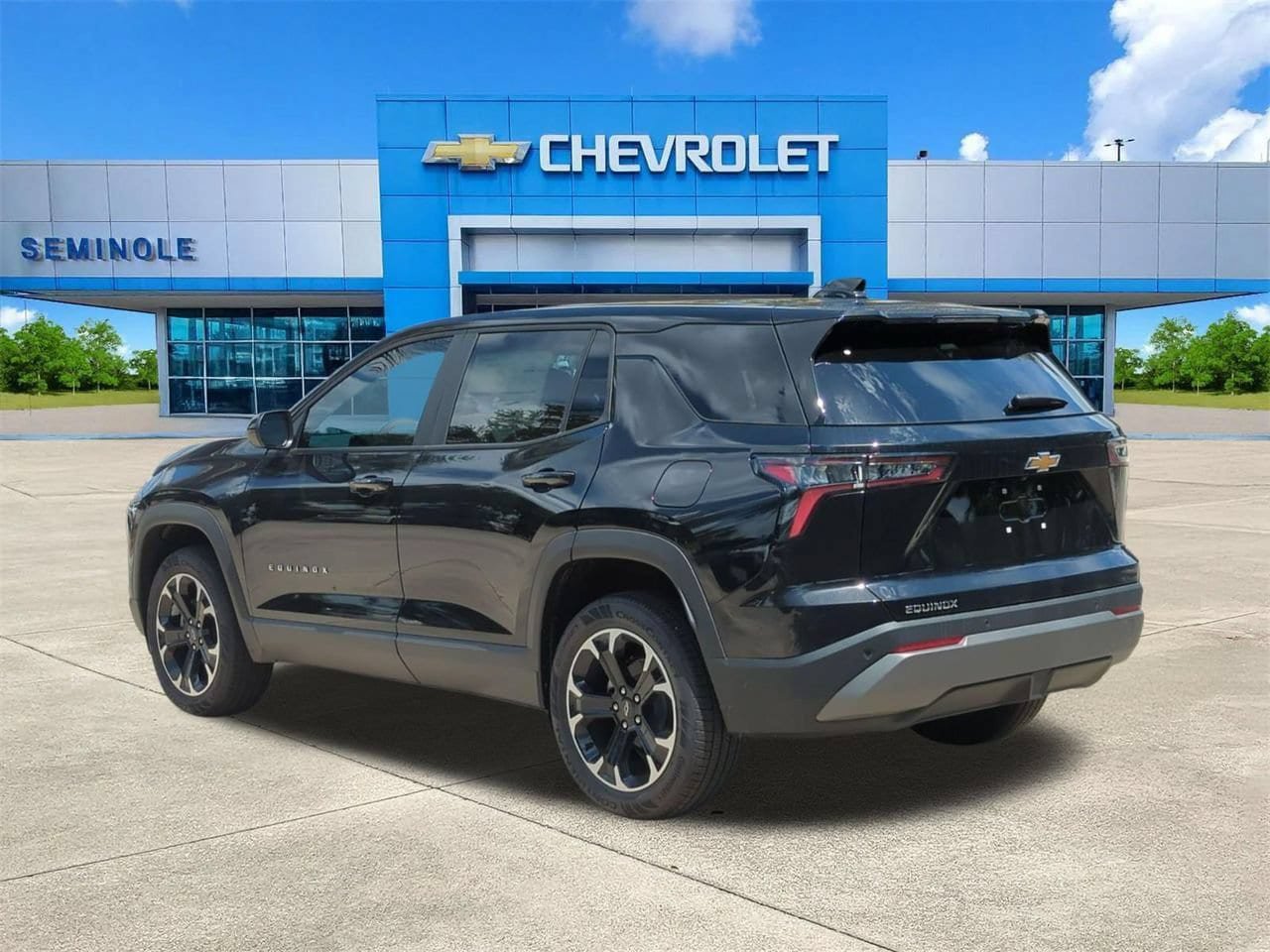 New 2027 Chevrolet Equinox LT FWD image 3