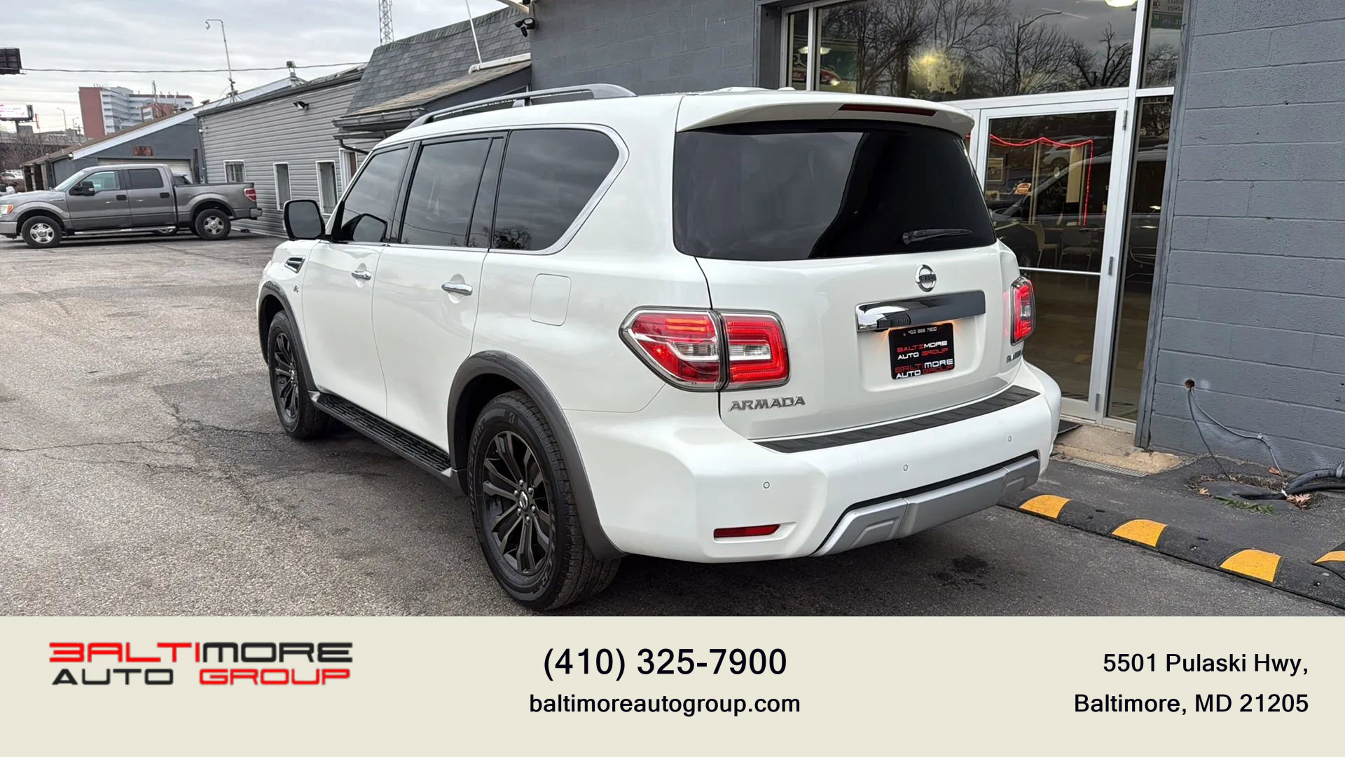 Used 2017 Nissan Armada Platinum w/ Captain Seat Package image 7