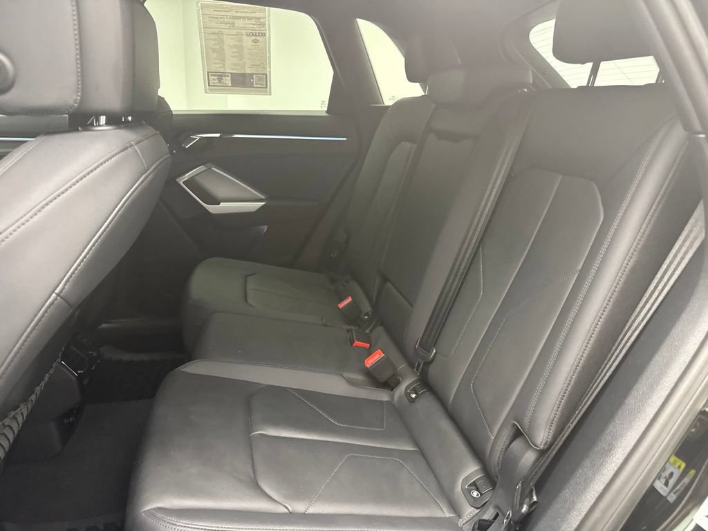 Used 2022 Audi Q3 2.0T Premium Plus AWD/4WD image 9