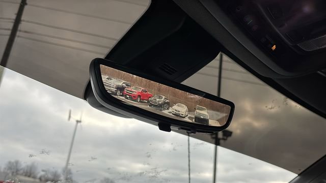 Used 2023 GMC Sierra 2500 Denali w/ Denali Ultimate Package image 29