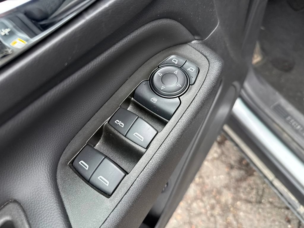 Used 2024 Chevrolet Equinox LT AWD/4WD image 17
