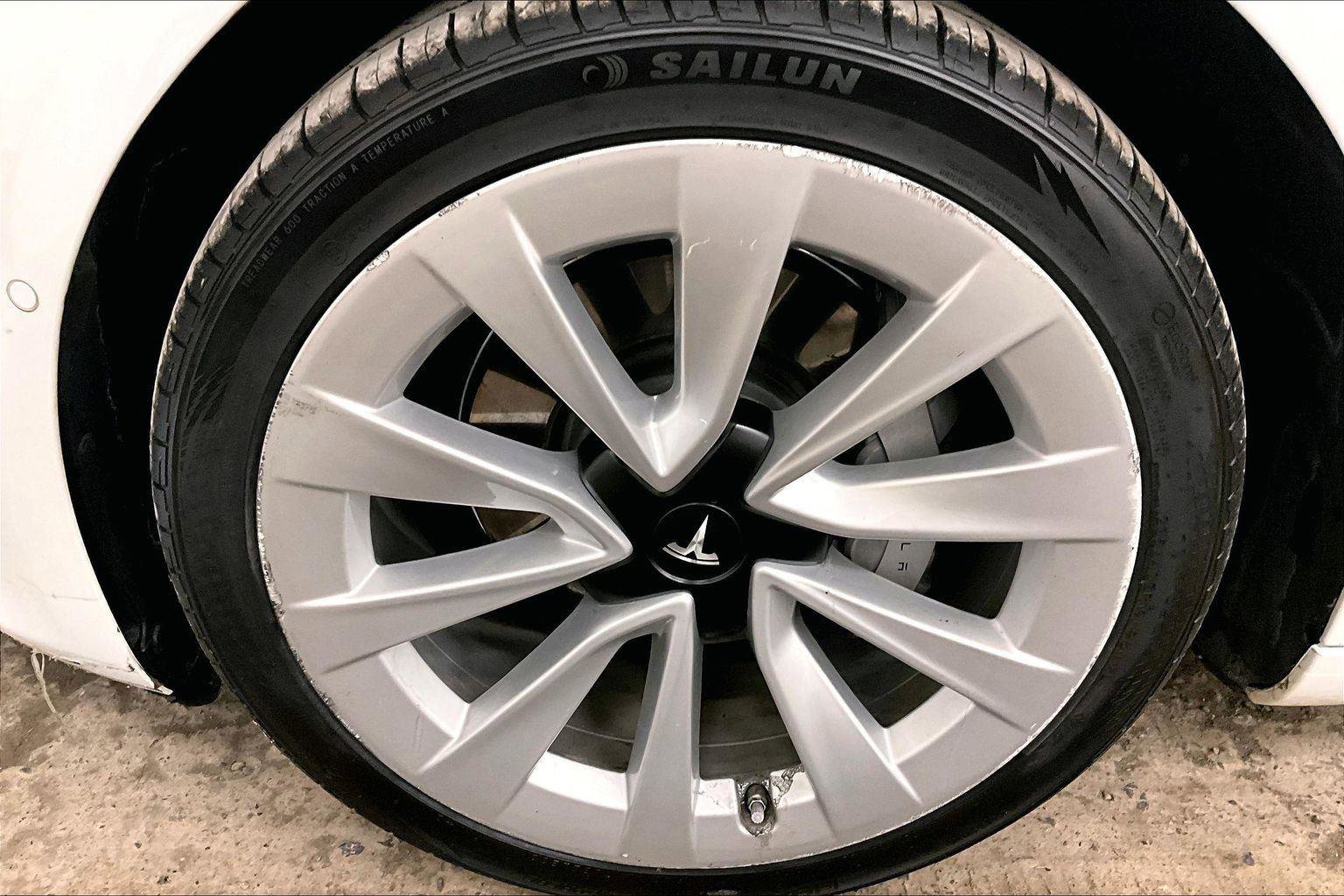 Used 2022 Tesla Model 3 Long Range image 9
