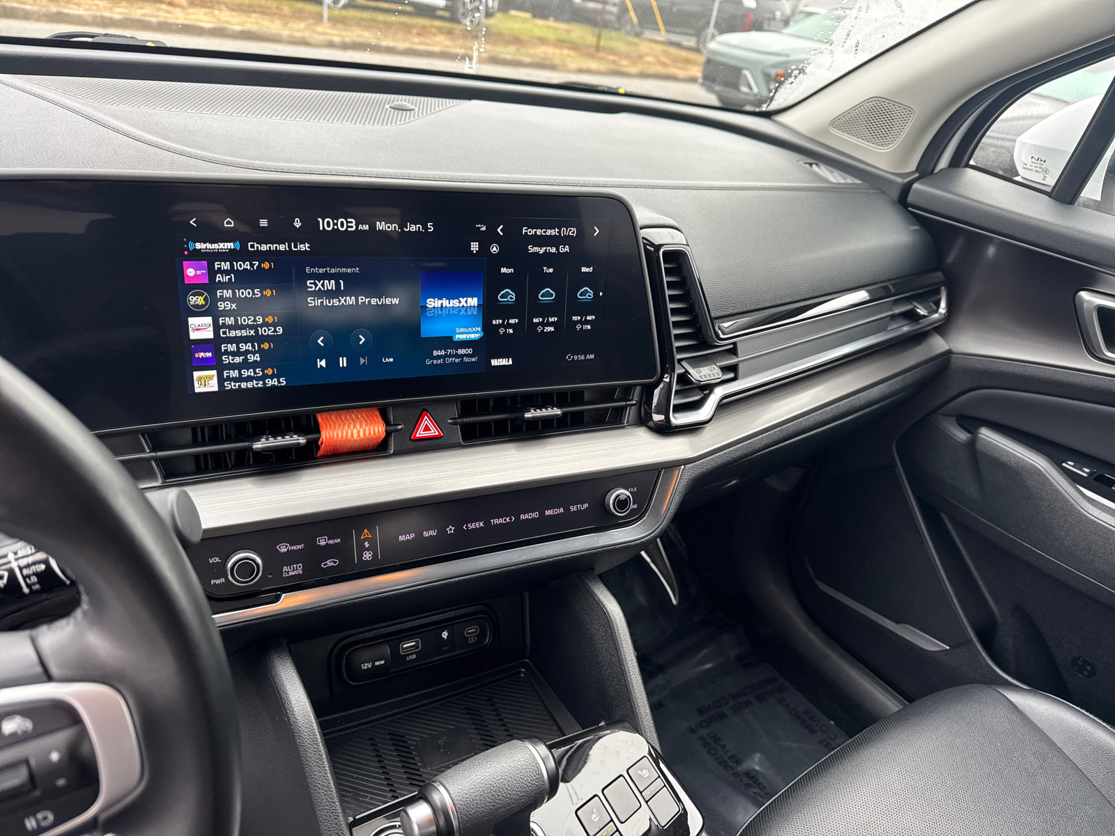 Used 2023 Kia Sportage EX image 29