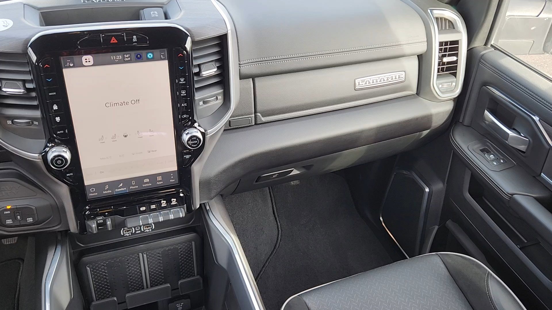 Used 2025 RAM 2500 Laramie image 6