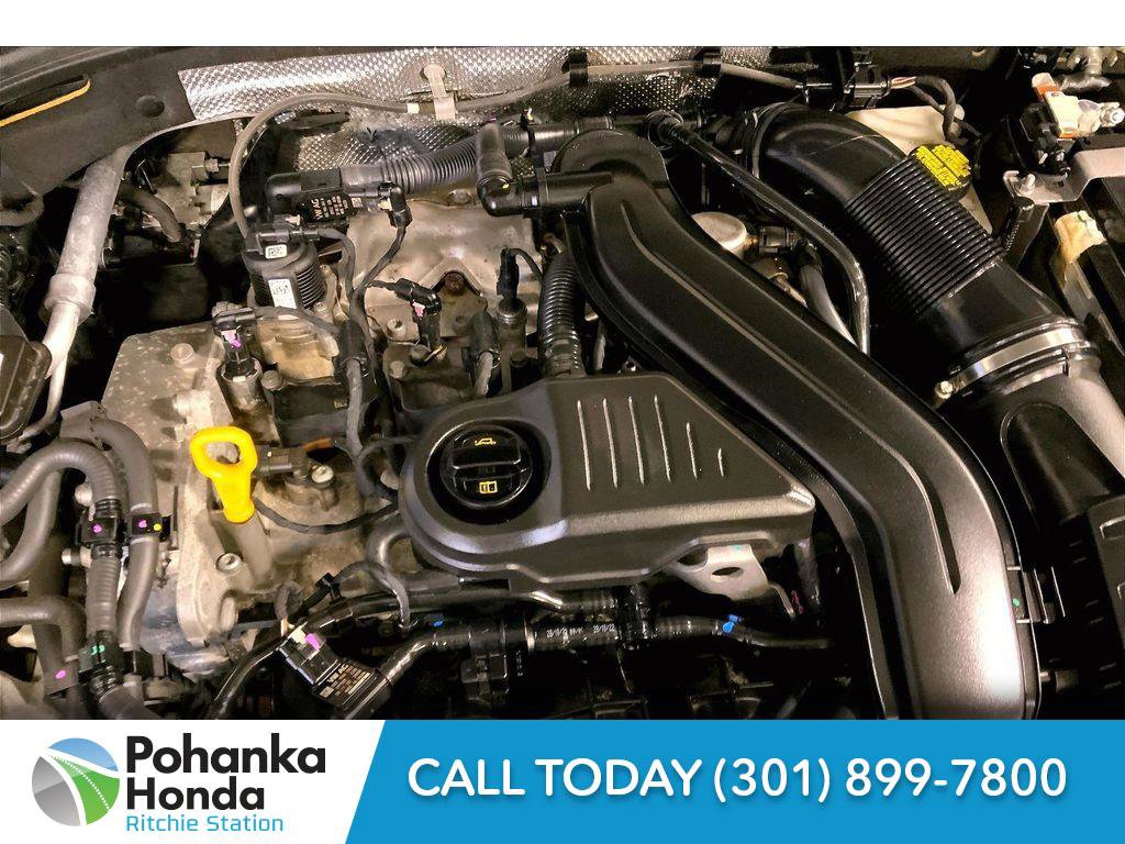 Used 2023 Volkswagen Jetta SE image 33