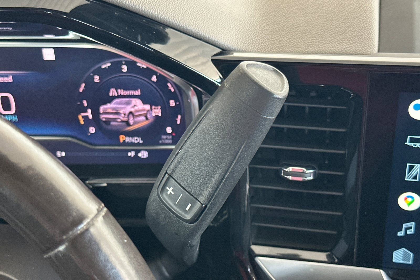 Used 2022 Chevrolet Silverado 1500 LT w/ Convenience Package II image 20