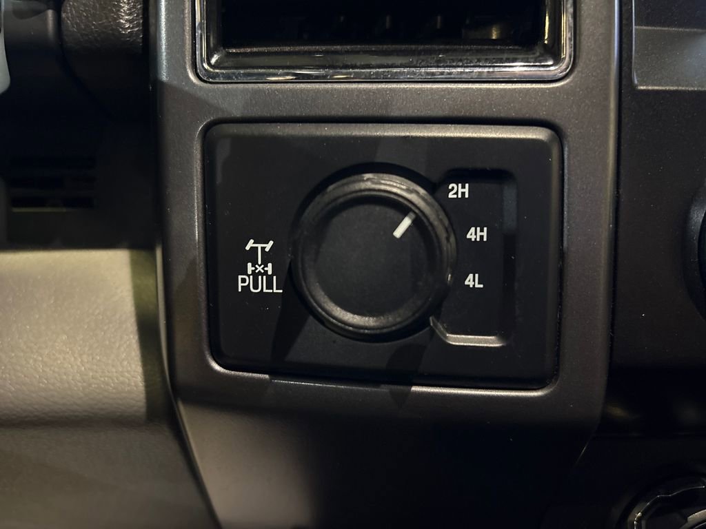 Used 2020 Ford F150 XLT w/ Equipment Group 302A Luxury image 37