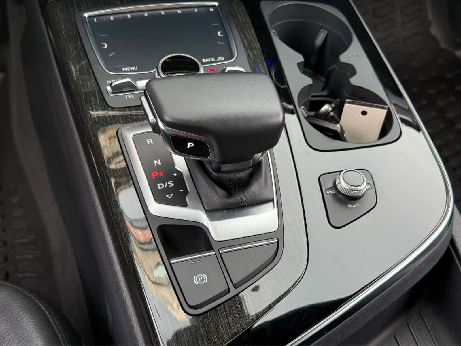 Used 2019 Audi Q7 3.0T Prestige w/ Prestige Package image 33