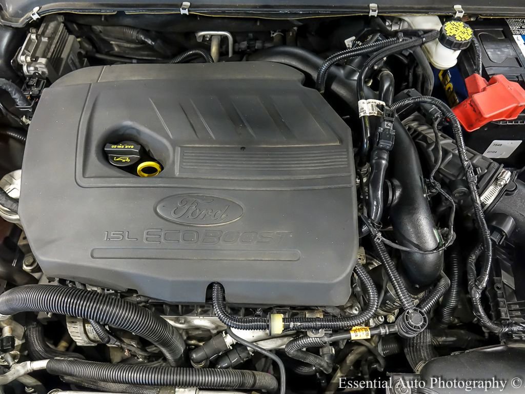 Certified 2018 Ford Fusion SE w/ Fusion SE Technology Package FWD image 26