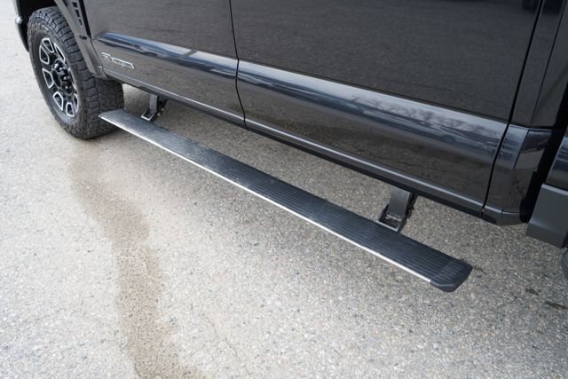Used 2025 Ford F250 Platinum AWD/4WD image 16