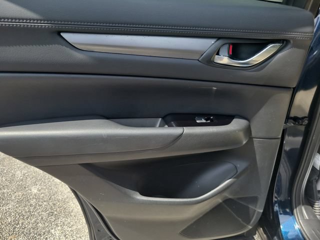 Used 2020 MAZDA CX-5 Touring FWD image 17
