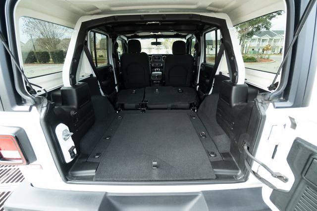 Used 2020 Jeep Wrangler Unlimited Sport S image 33