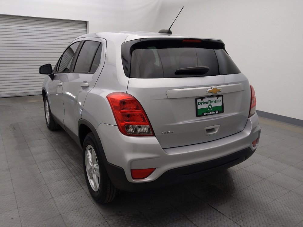 Used 2020 Chevrolet Trax LS w/ Tint and Cruise Package image 6