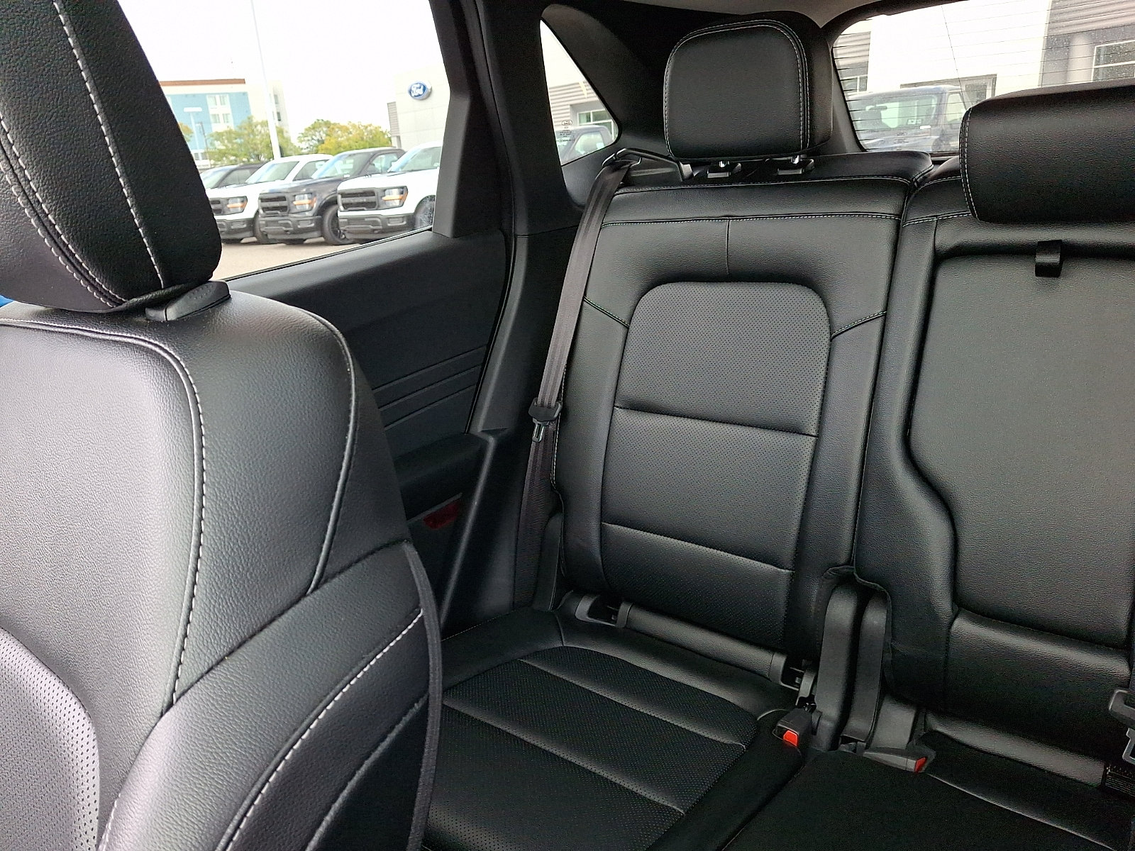 Certified 2022 Ford Escape SEL AWD/4WD image 17