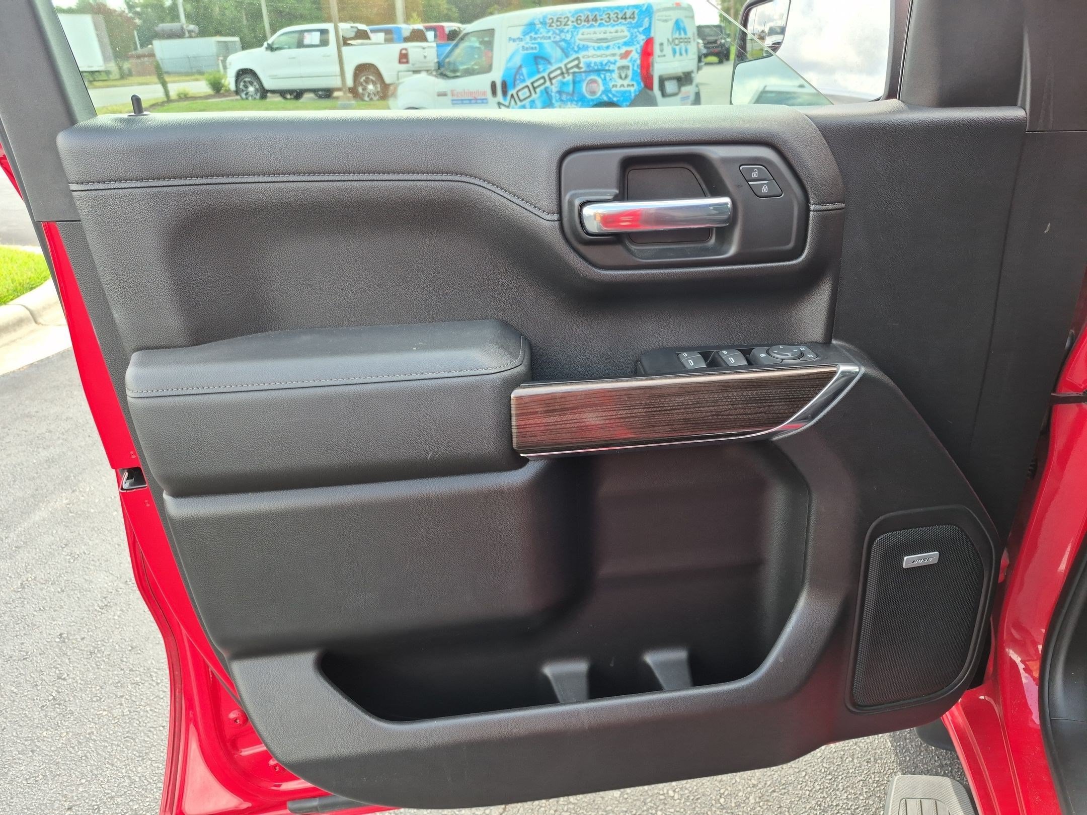 Used 2019 Chevrolet Silverado 1500 RST w/ All-Star Edition AWD/4WD image 10