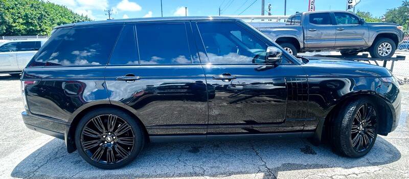 Used 2021 Land Rover Range Rover P525 Westminster Edition image 6