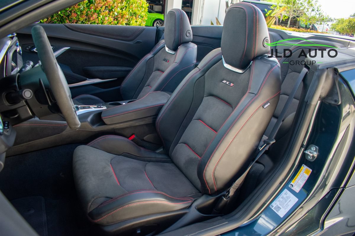 Used 2023 Chevrolet Camaro ZL1 RWD image 14