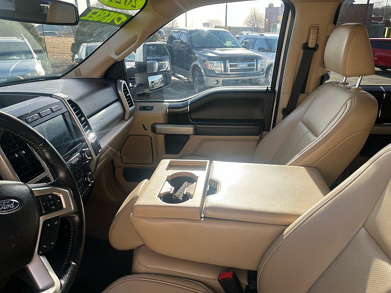 Used 2021 Ford F250 Lariat w/ Lariat Ultimate Package image 23