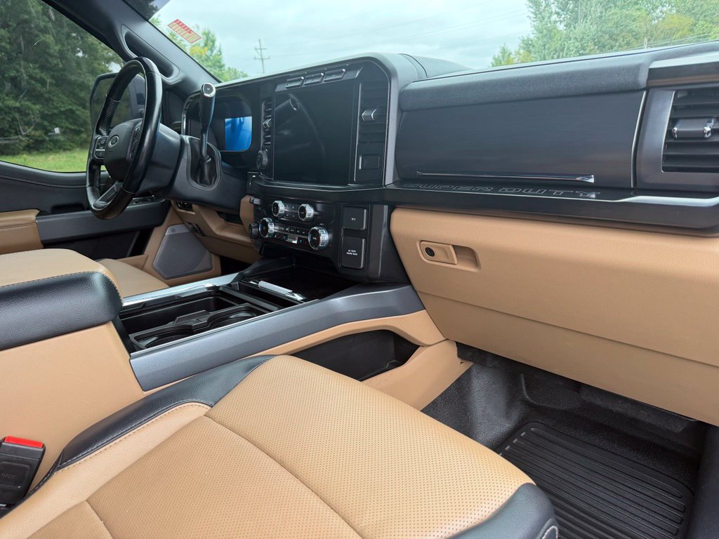 Used 2023 Ford F250 Lariat w/ Sport Appearance Package AWD/4WD image 18