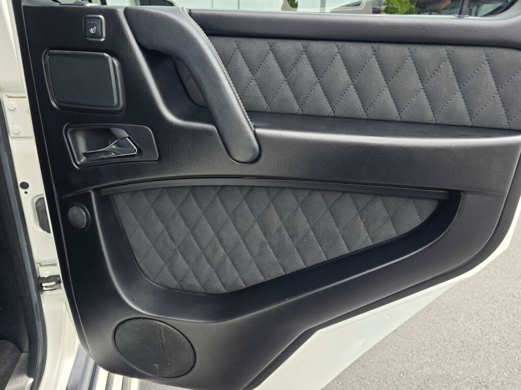 Used 2018 Mercedes-Benz G 550 Squared image 28