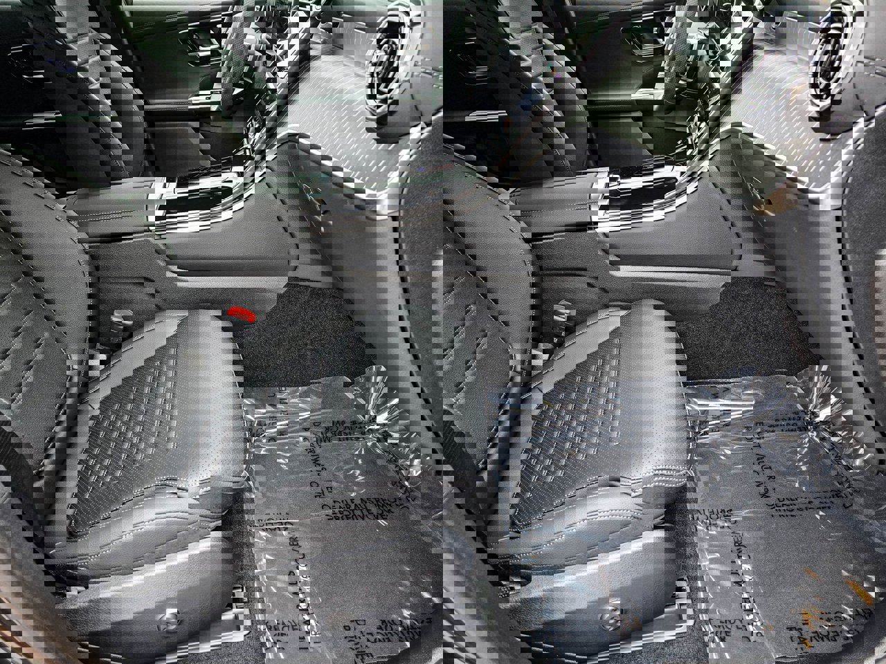 New 2026 Mercedes-Benz GLC 300 4MATIC image 36