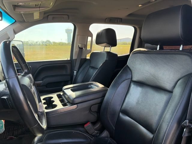 Used 2018 GMC Sierra 2500 SLT w/ Duramax Plus Package AWD/4WD image 5
