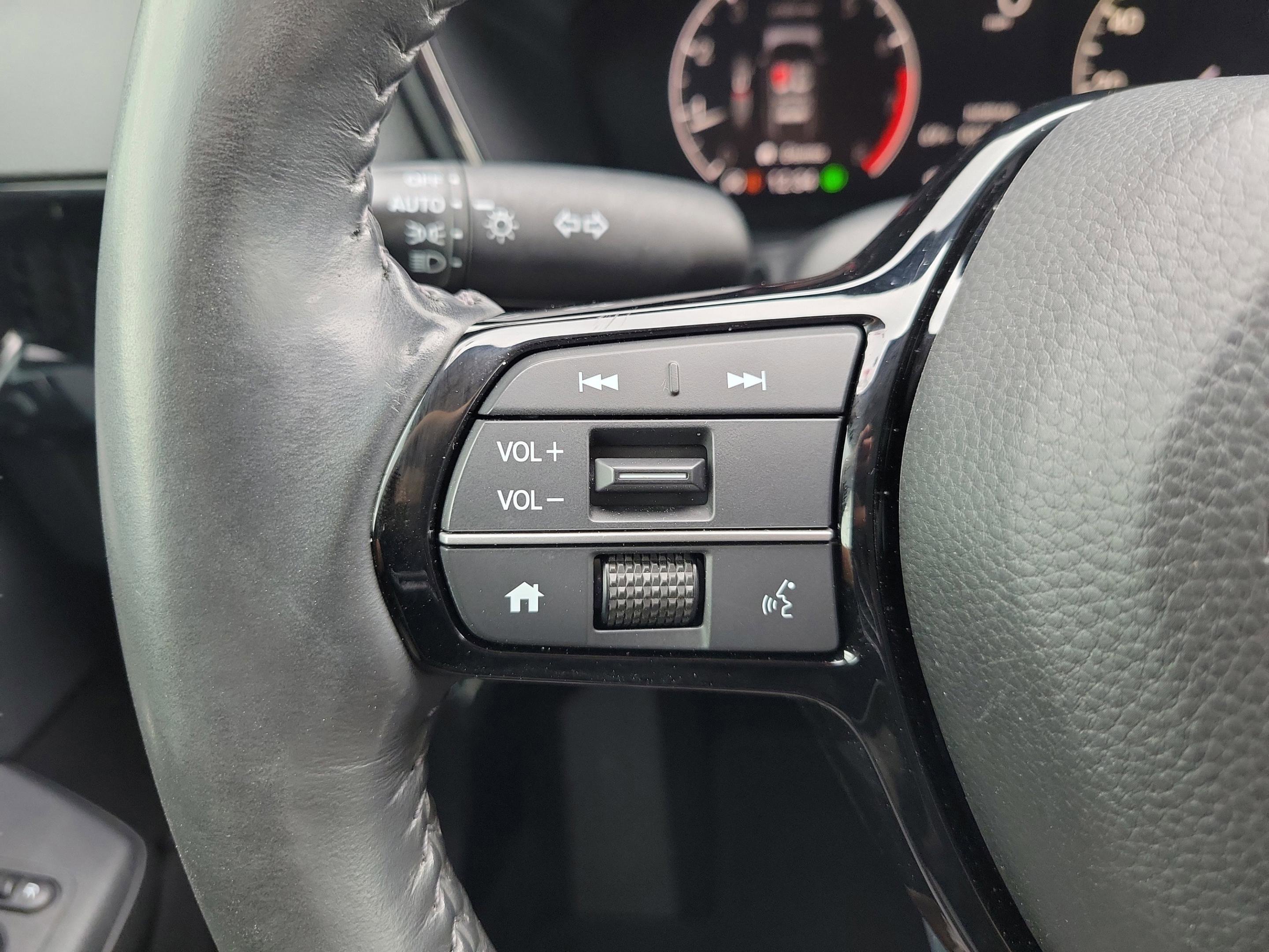 Used 2024 Honda CR-V EX-L image 29