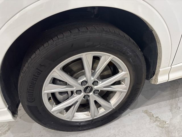 Used 2025 Audi Q3 2.0T Premium image 40