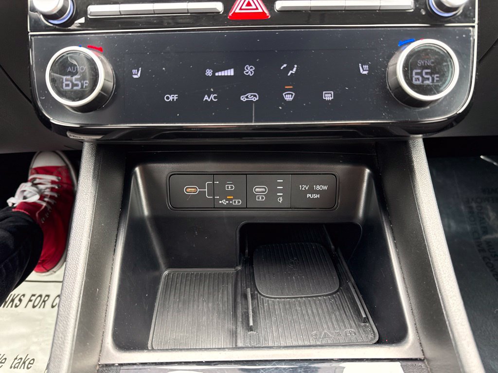 Used 2025 Hyundai Tucson SEL AWD/4WD image 32