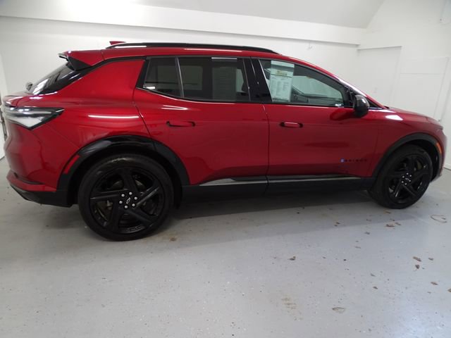 Used 2025 Chevrolet Equinox EV RS w/ Convenience Package II image 21