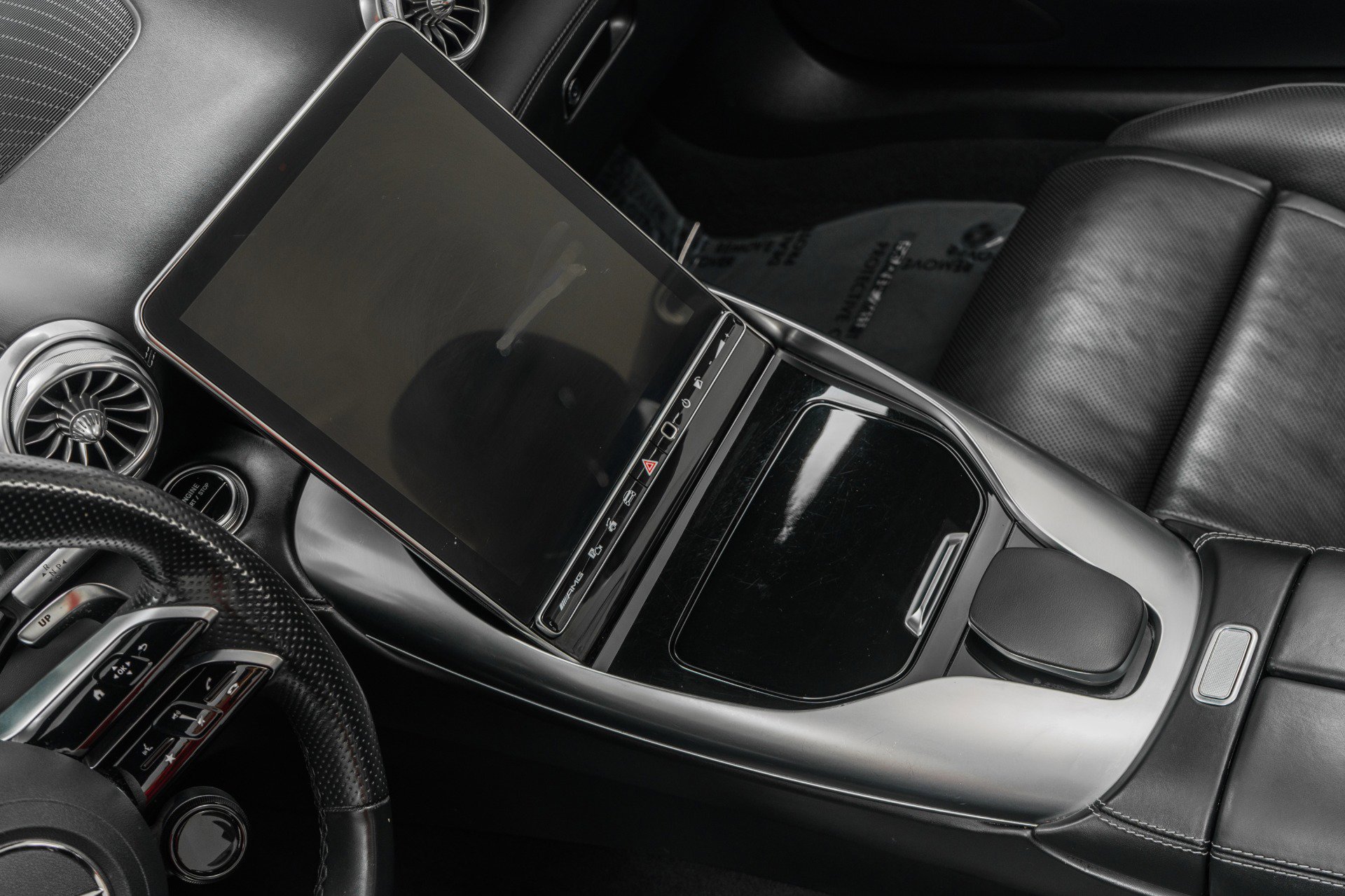 Used 2025 Mercedes-Benz SL 63 AMG S e Performance 4MATIC image 27