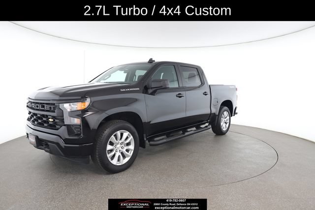 Used 2024 Chevrolet Silverado 1500 Custom AWD/4WD image 2