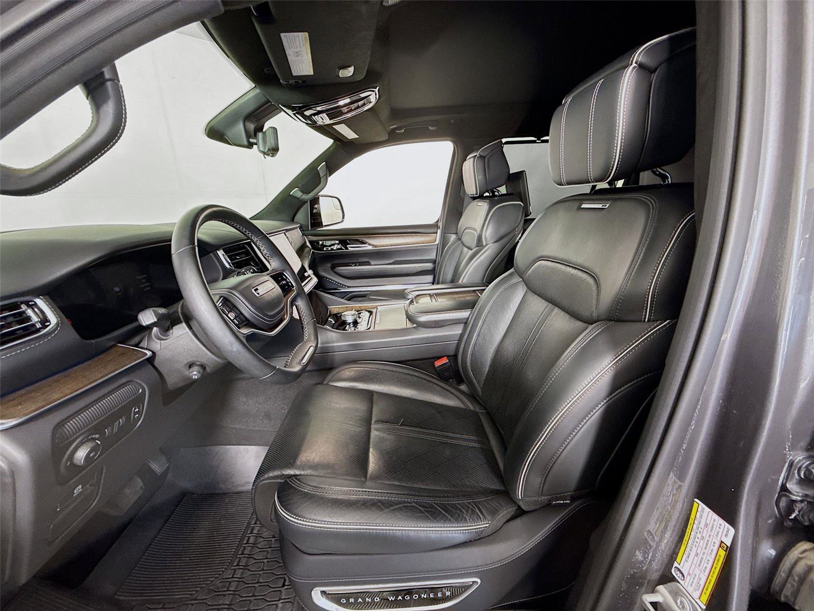 Used 2023 Jeep Grand Wagoneer L Series II w/ Rear Seat Video Group 1 image 16