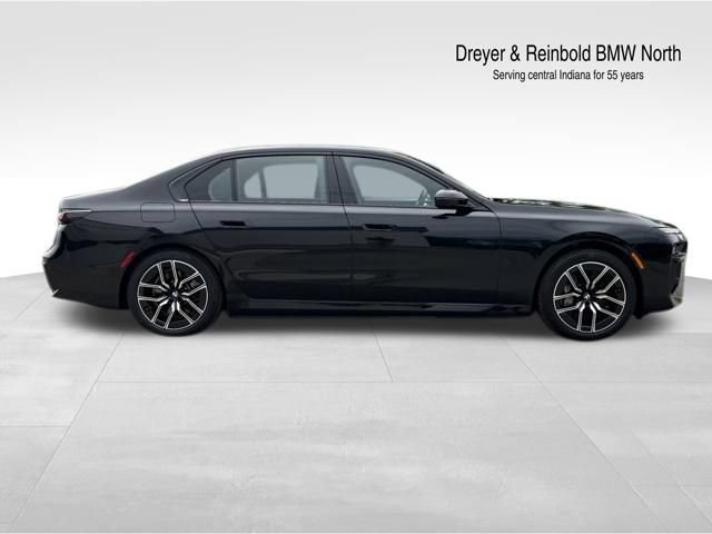 Certified 2024 BMW i7 eDrive50 w/ M Sport Package RWD image 8